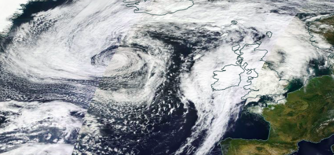 La Tempesta Atlantica Agnes Verso Irlanda E Gran Bretagna: Raffiche A ...